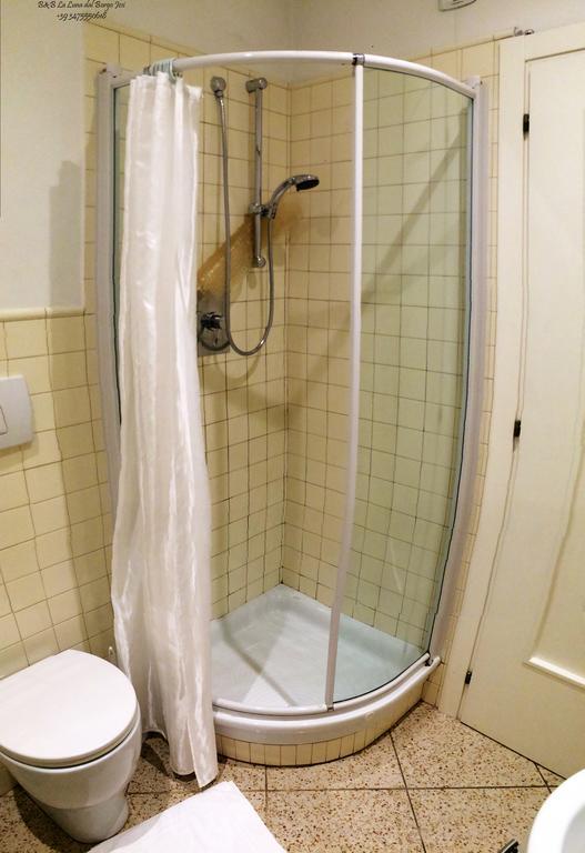 B&B La Luna Dal Borgo Ези Экстерьер фото